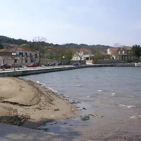 By The Sea Lumbarda, Korcula - 4412 アパート
